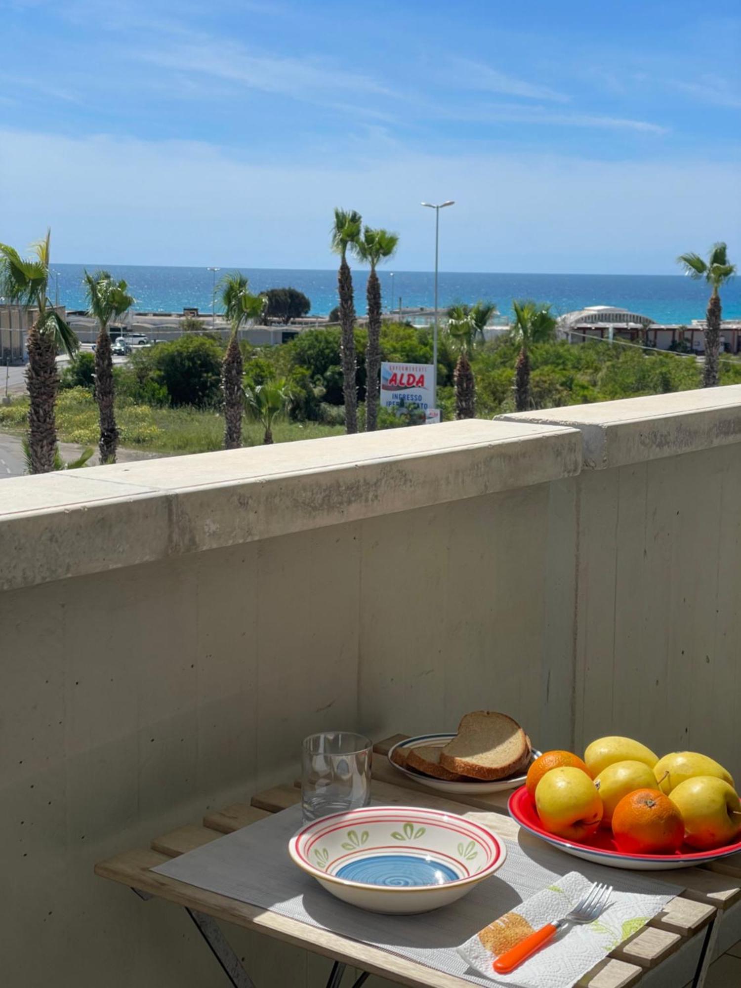 House Nereide, Lovely Apartment Sea View 갈리폴리 외부 사진